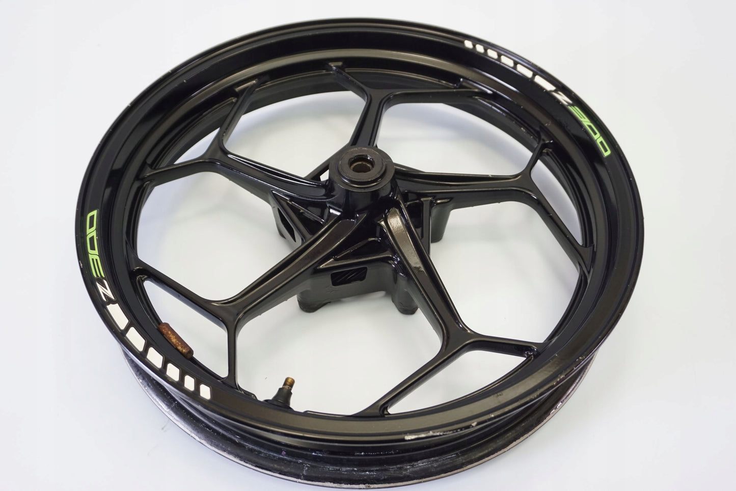 KAWASAKI Z-300 15-18 Felge vorne Wheel Vorderrad 6