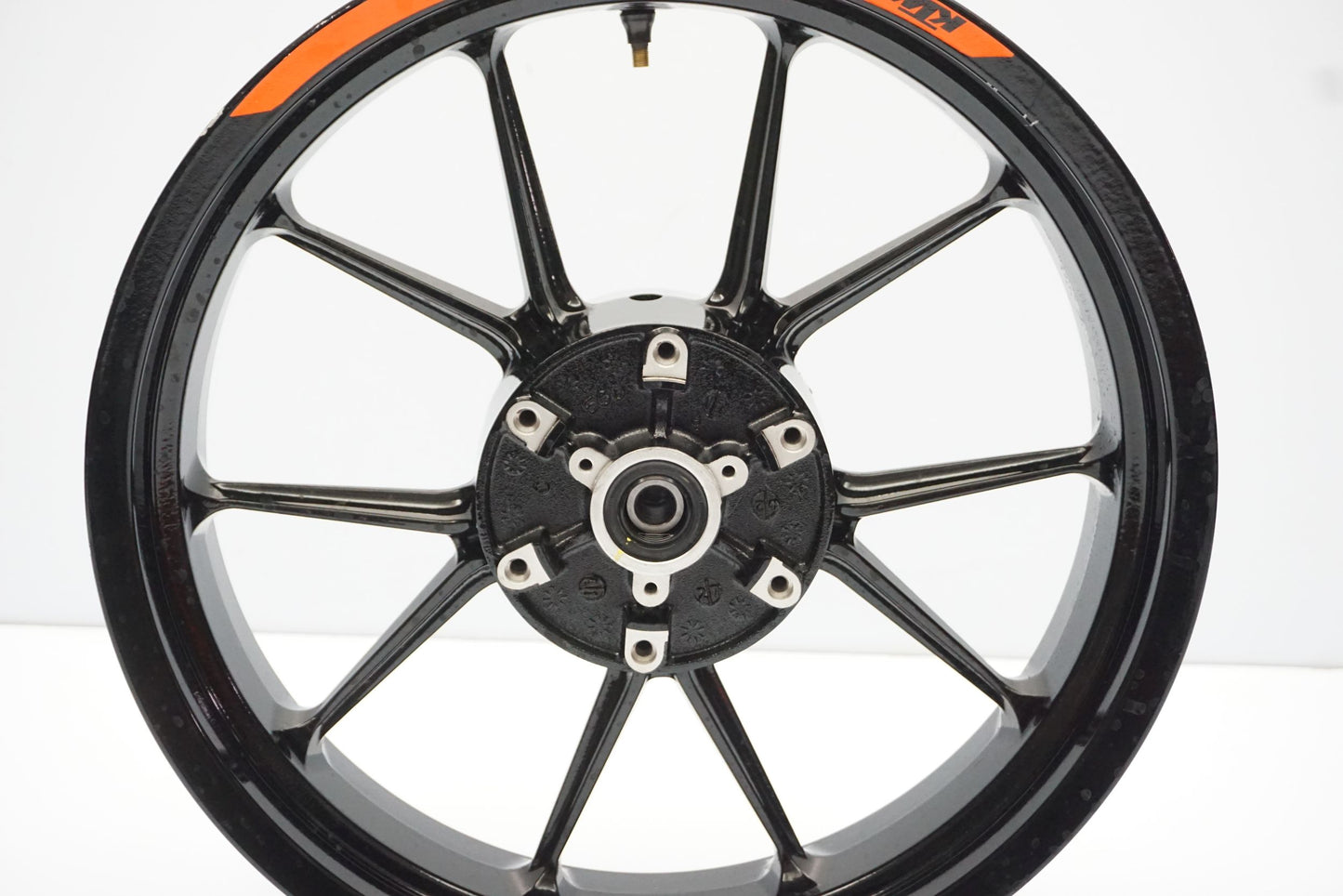 KTM DUKE 125 17- Felge hinten Wheel Hinterrad 4