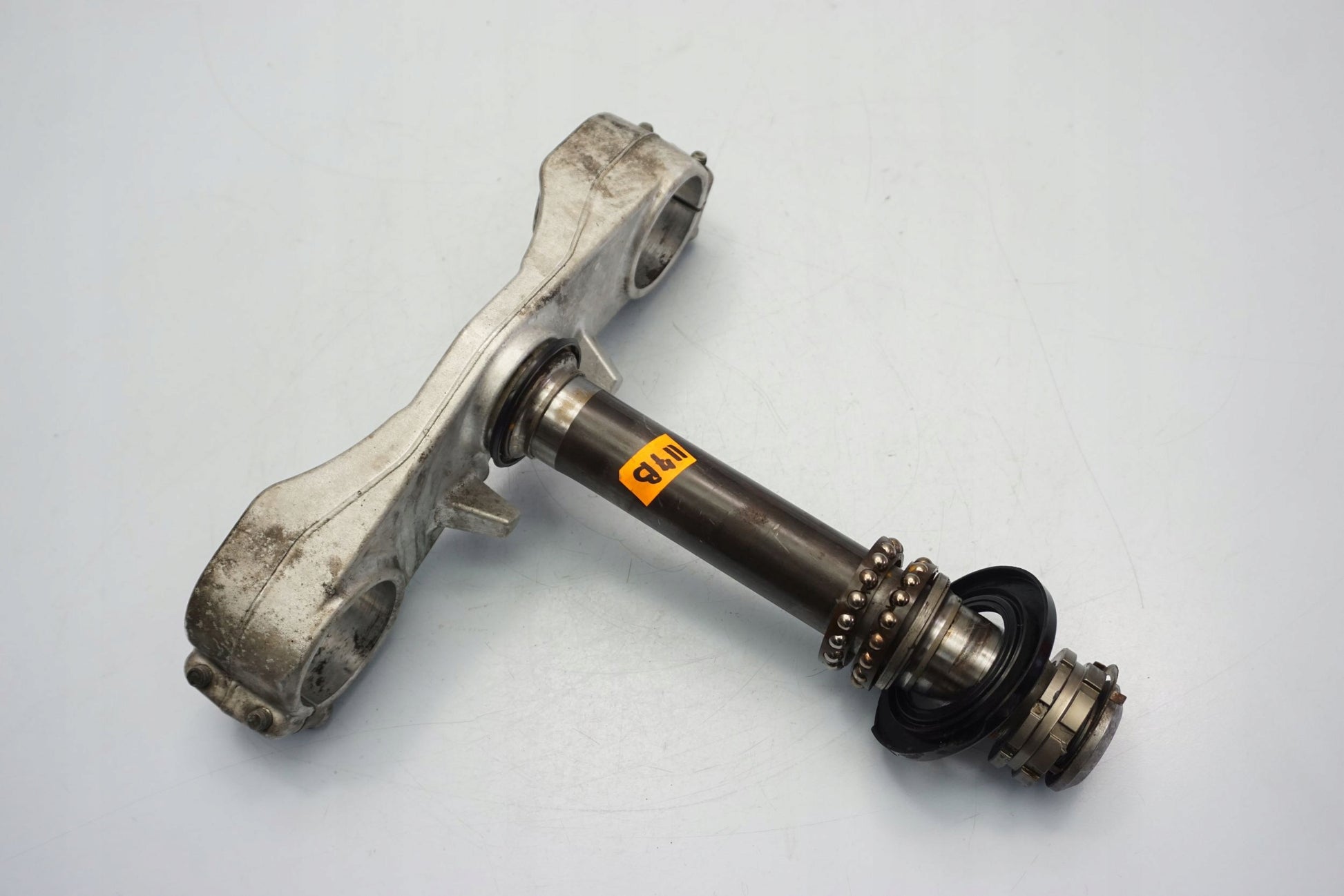 KAWASAKI GTR 1400 untere Gabelbrücke Triple Clamp unten 6