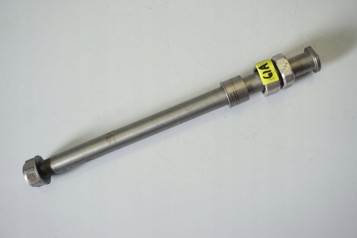 BMW G 310 R 16- Hinterachse Achse hinten Radachse rear axle