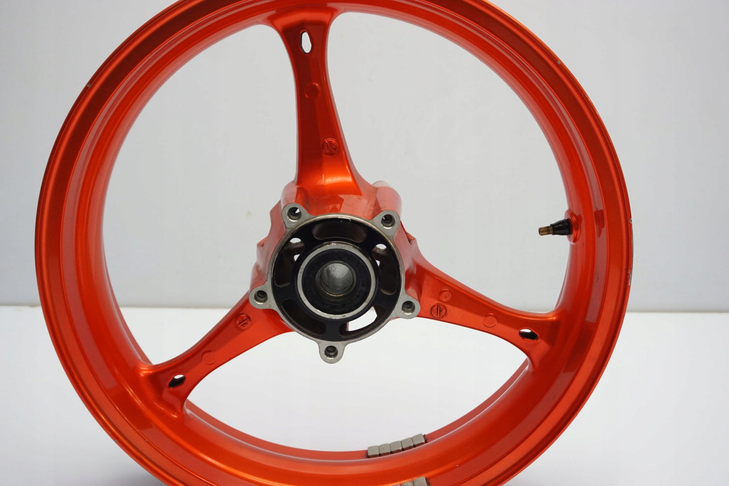 SUZUKI GSX-R 1000 K7-K8 Felge vorne Wheel Vorderrad