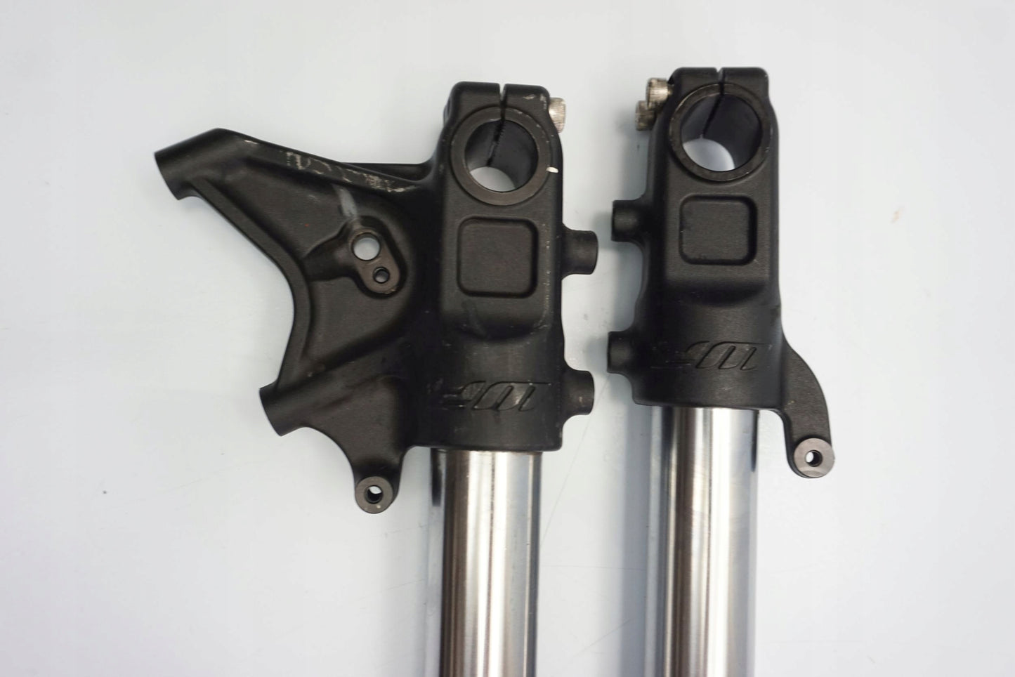 KTM 690 DUKE 16-19 Gabel Gabelholme Fork Suspension Fourche Forcella Horquilla 13