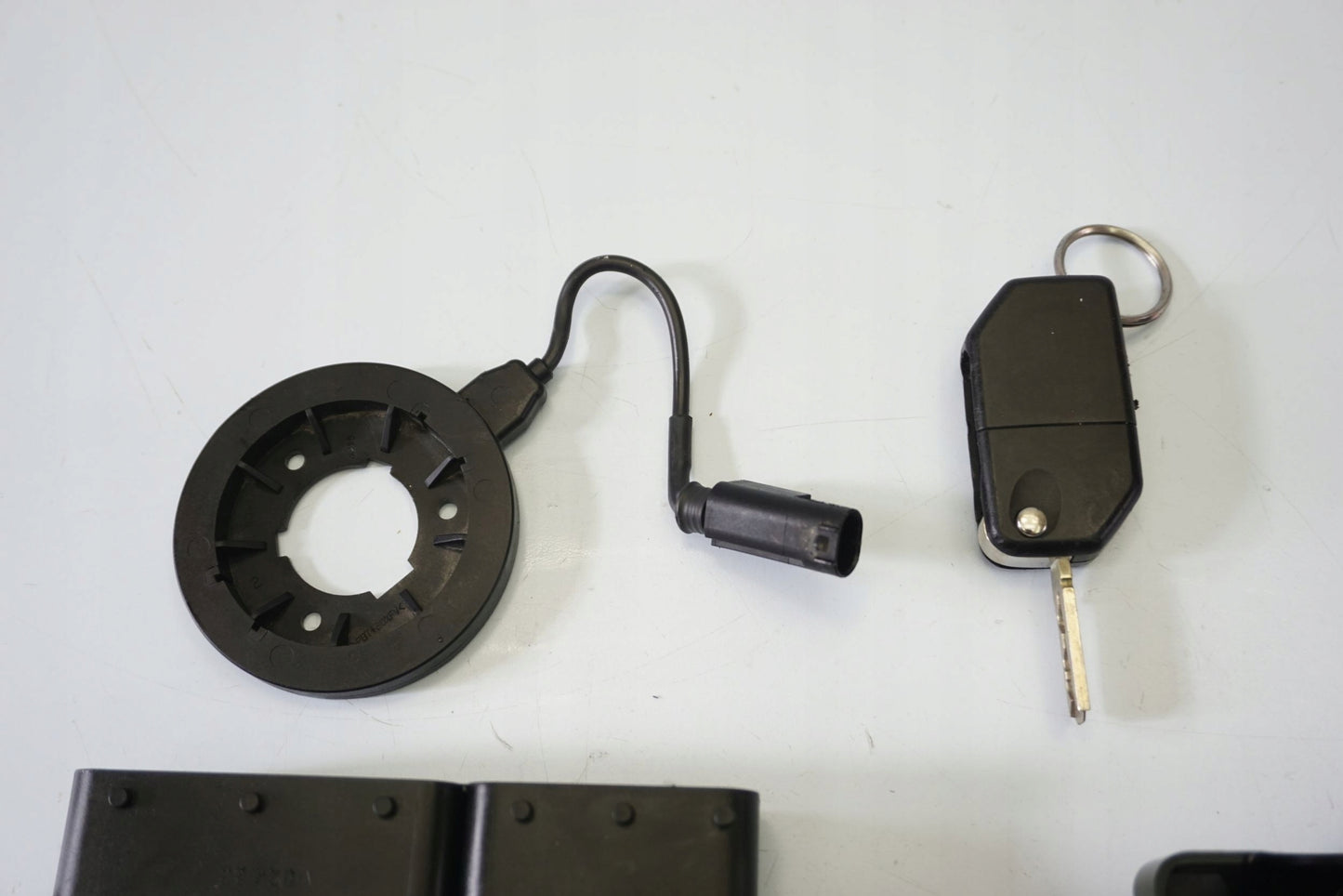 BMW F 850 GS 18- Schlosssatz Zündschloss Lock Set