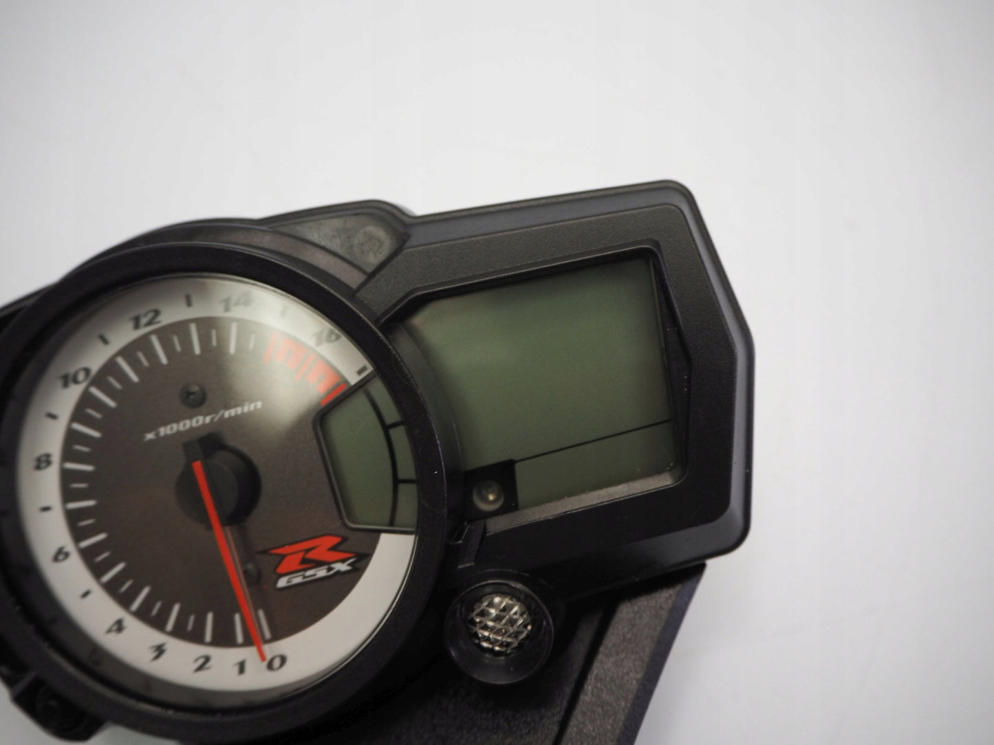 SUZUKI GSX-R 600 750 K8 K9 L0 Tacho Tachometer Cockpit Speedometer