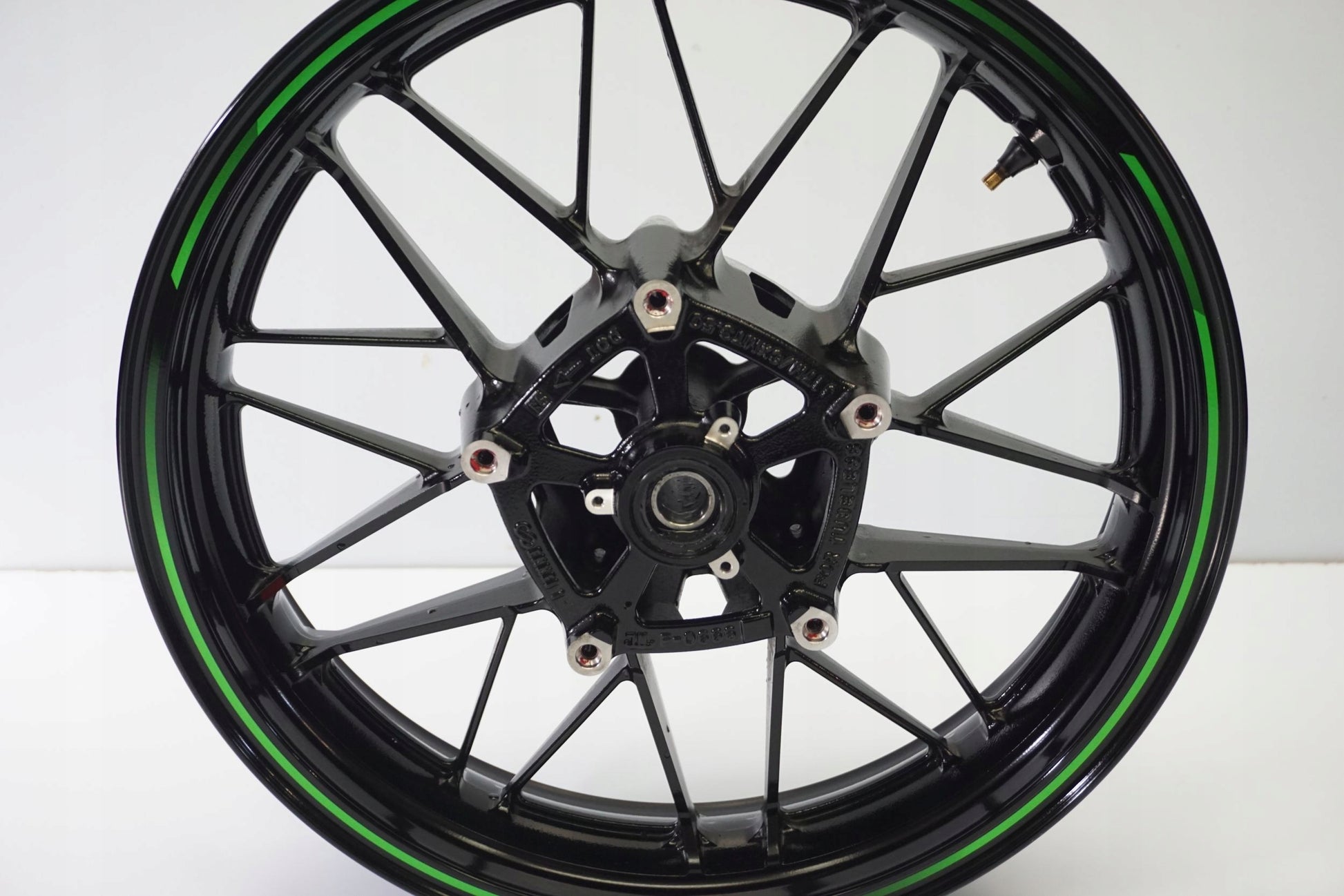 KAWASAKI Z 900 RS CAFE 18-22 Felge vorne Wheel Vorderrad 6