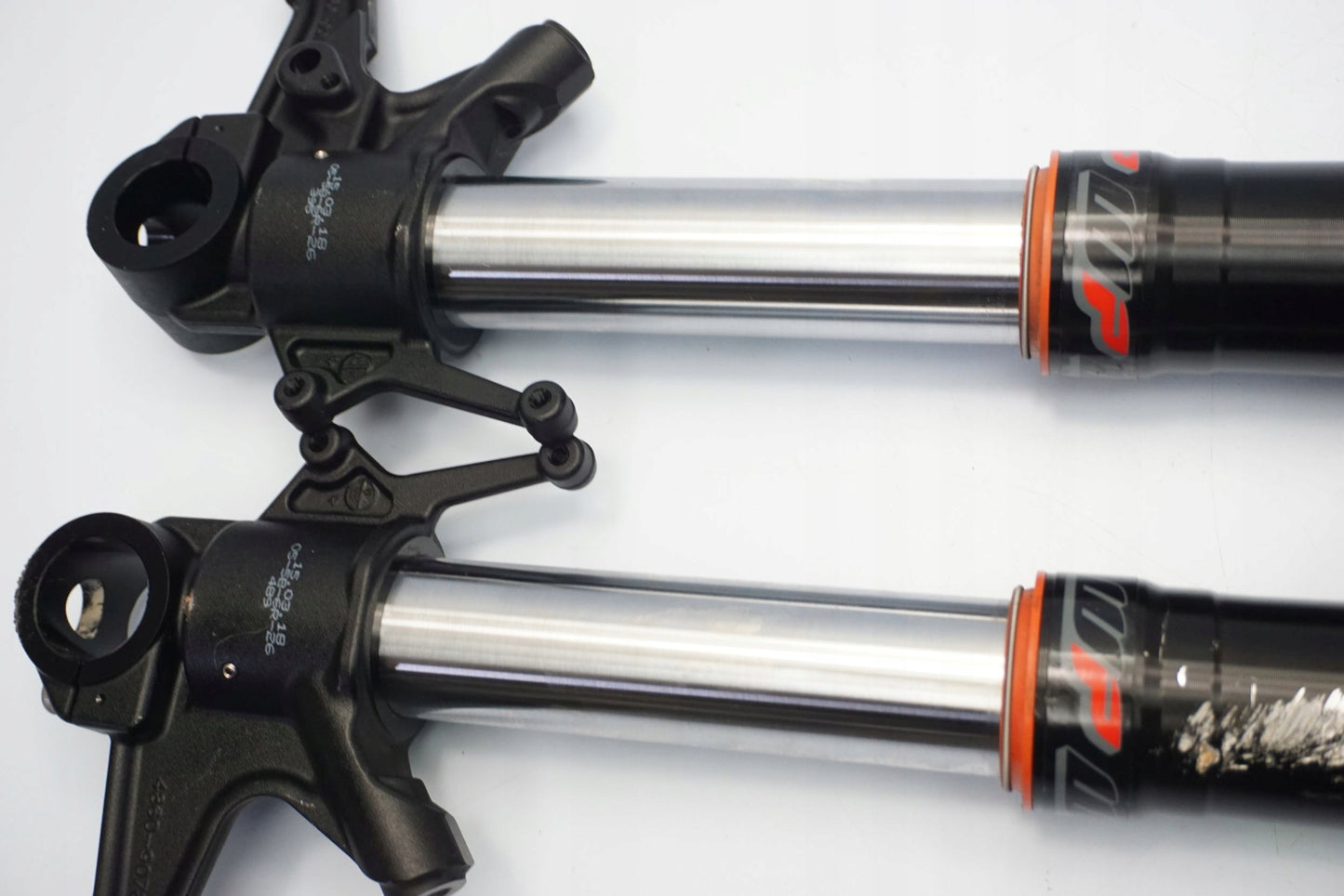 KTM 790 DUKE 18- Gabel Gabelholme Fork Suspension Fourche Forcella Horquilla 3