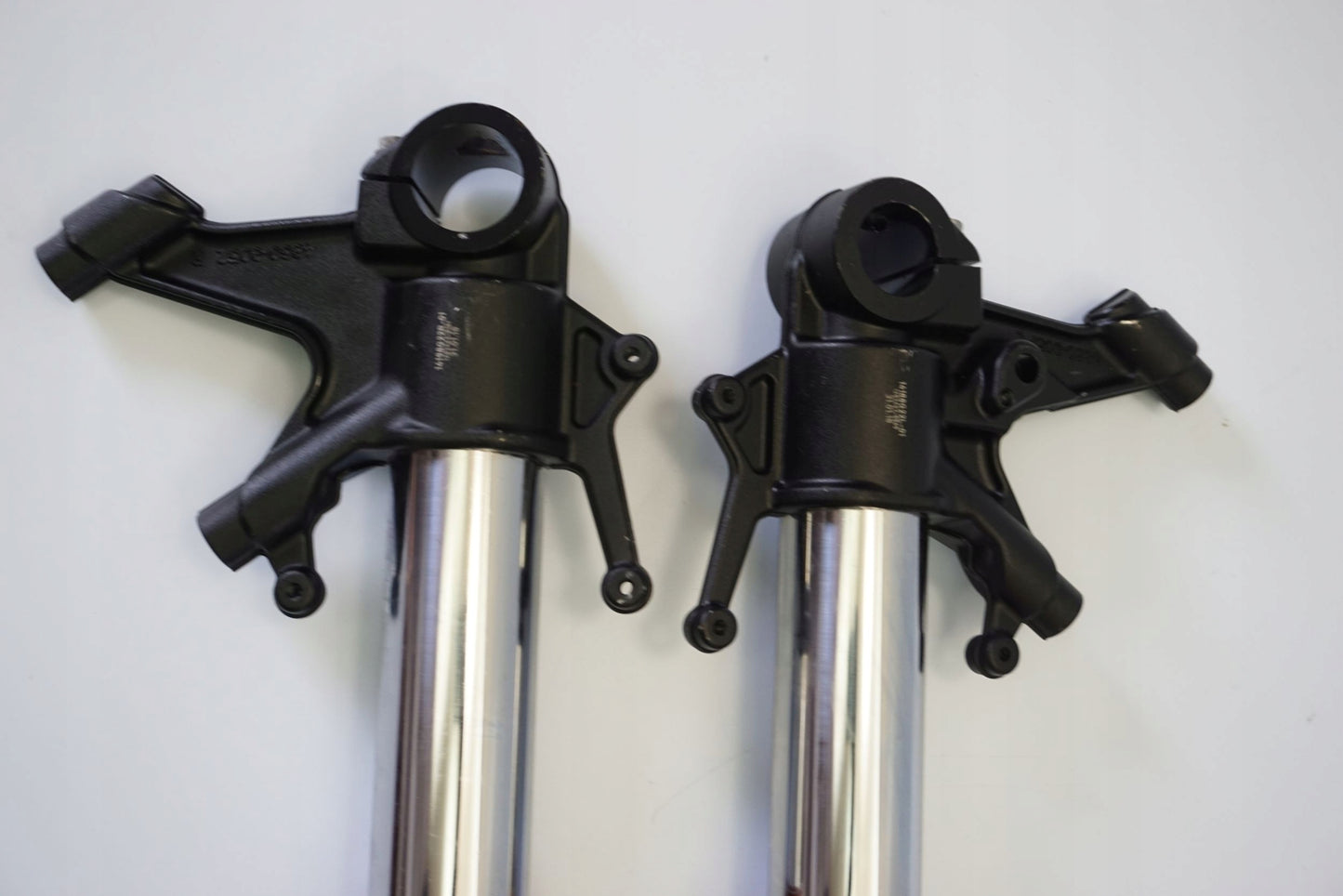 KTM 1290 SUPER DUKE 17-20 Gabel Gabelholme Fork 9