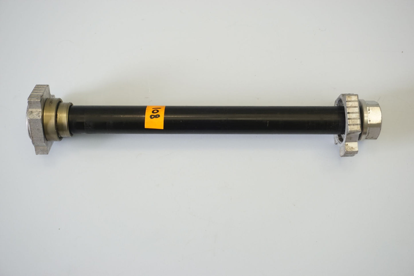 KTM 1290 SUPER ADVENTURE 17- Hinterachse Achse hinten Radachse rear axle 2