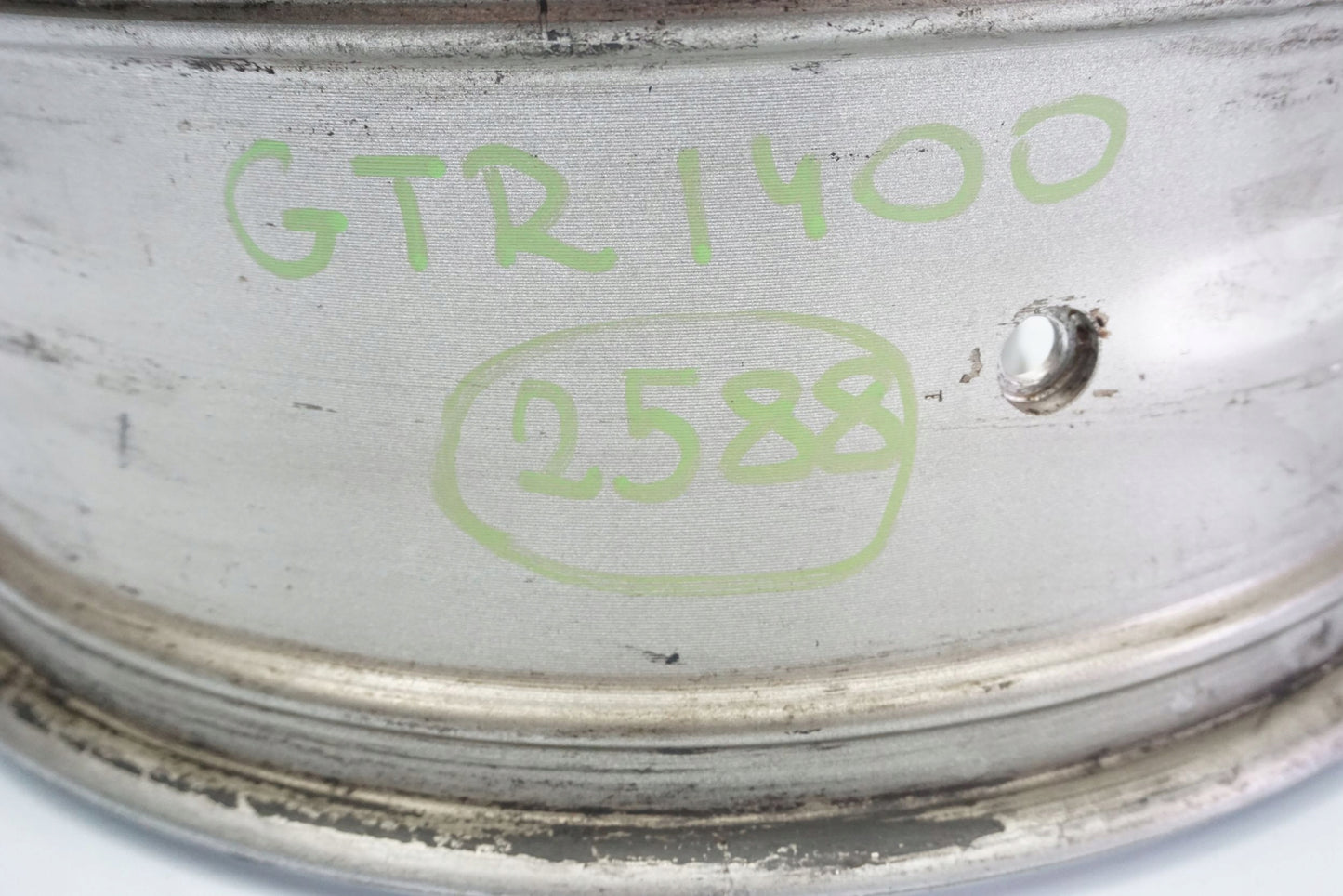 KAWASAKI GTR 1400 Felge hinten Wheel Hinterrad 3