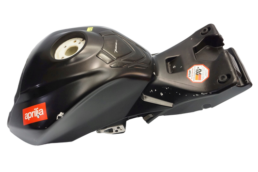 APRILIA TUONO V4 1000 11-16 Kraftstofftank Benzintank Fuel Tank