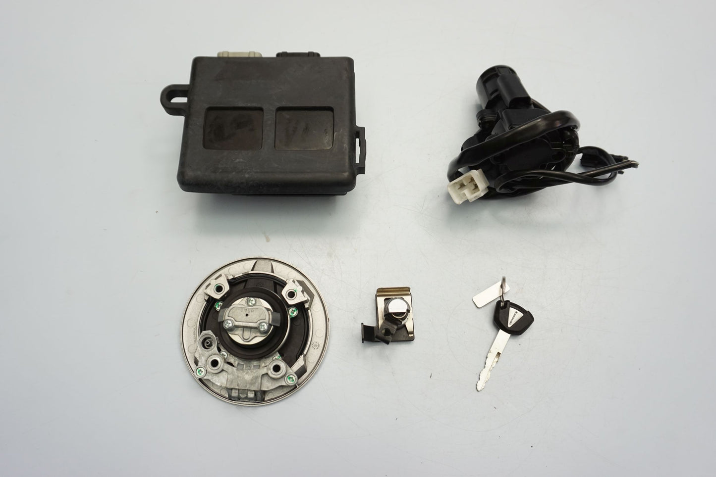 KAWASAKI Z-900 17-19 Schlosssatz Zündschloss Lock Set 11