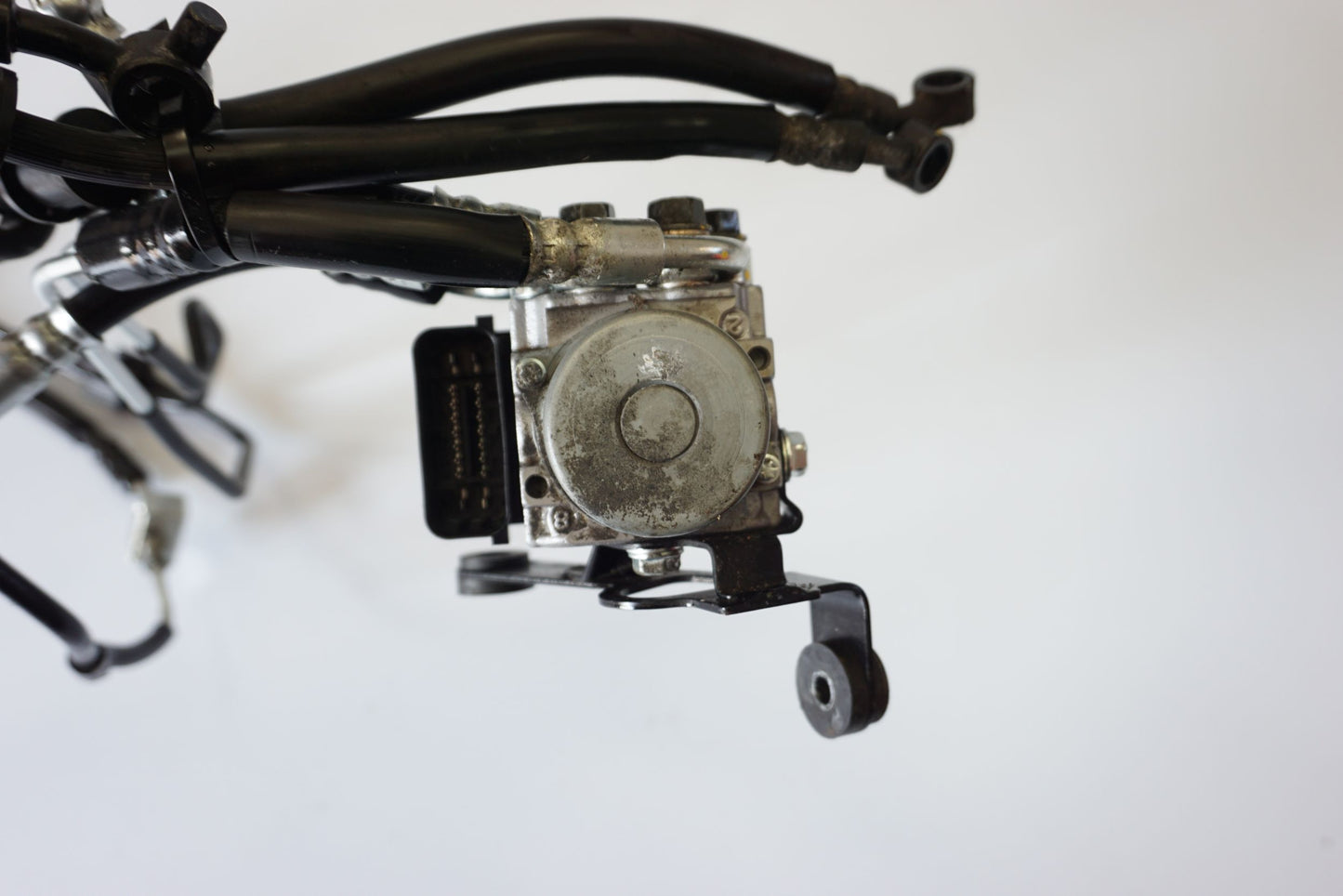 KAWASAKI Z 900 RS CAFE 18-22 ABS Pumpe Druckmodulator 5