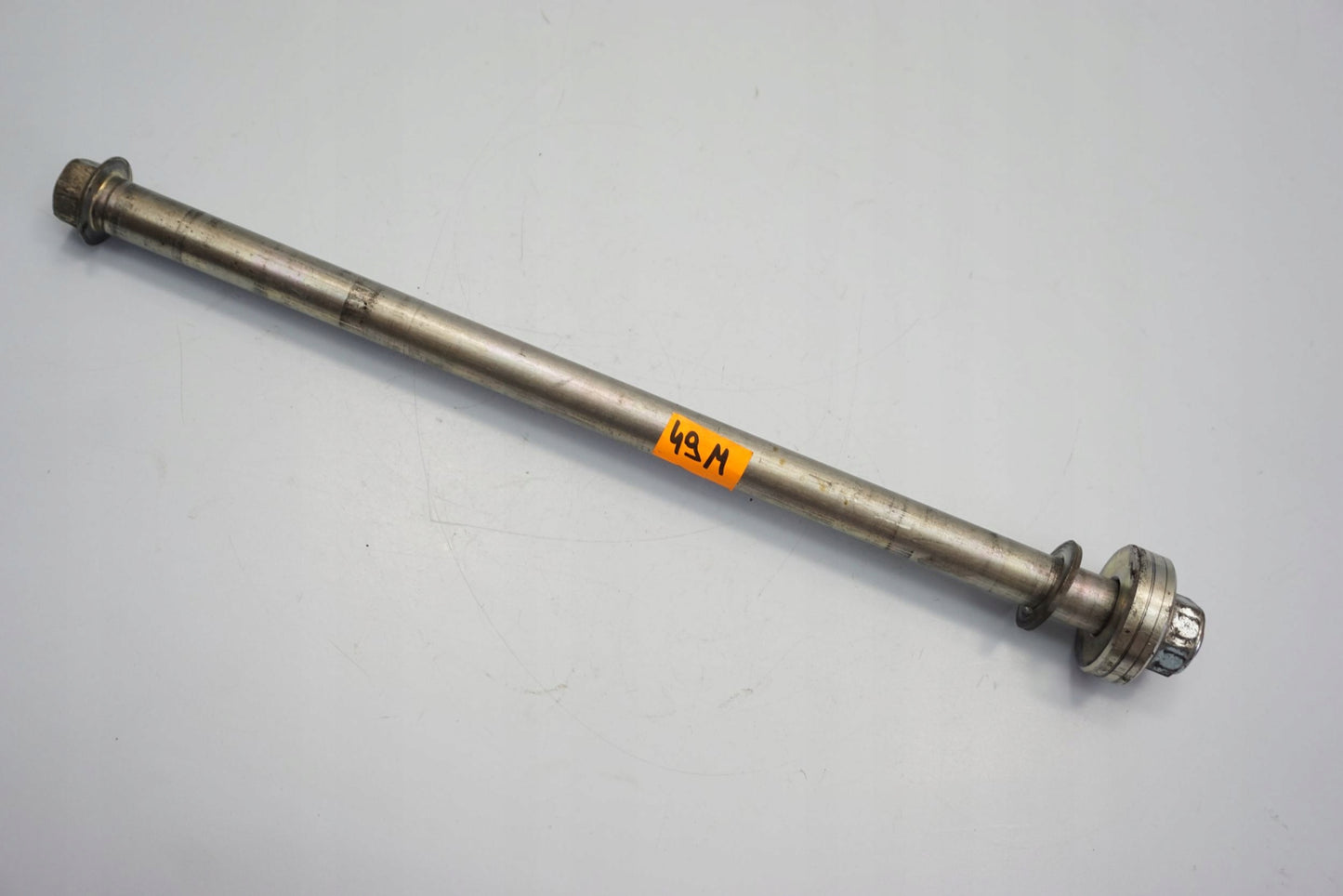 YAMAHA XJ6 DIVERSION N 09-16 Hinterachse Achse hinten Radachse rear axle