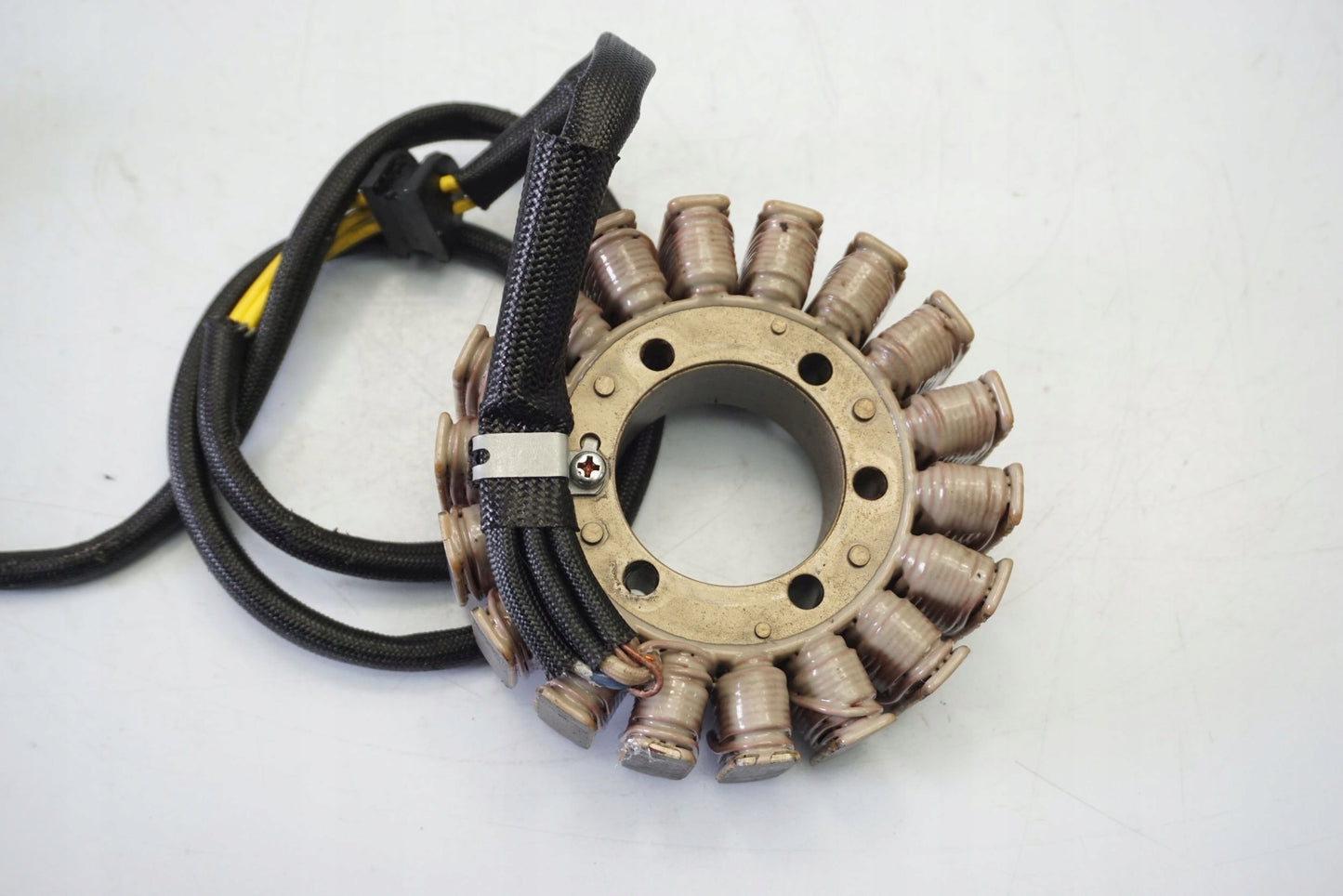 DUCATI MONSTER 1200 S 14-17 Lichtmaschine Stator Generator Lima Alternator