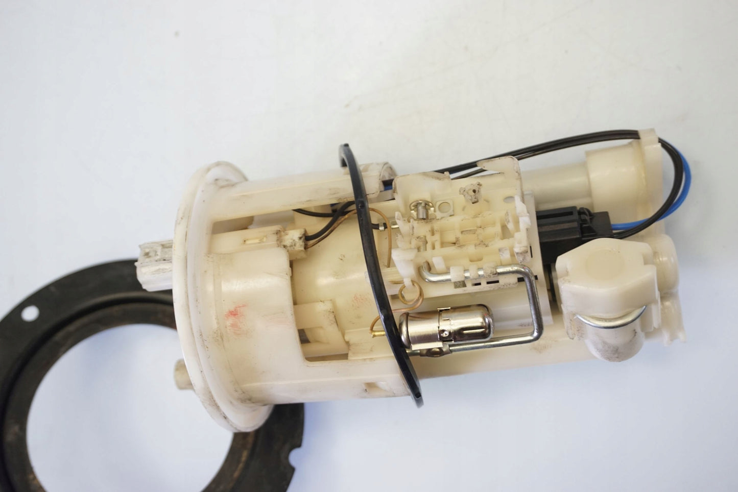 YAMAHA MT-03 06-13 Benzinpumpe Kraftstoffpumpe Fuel Pump