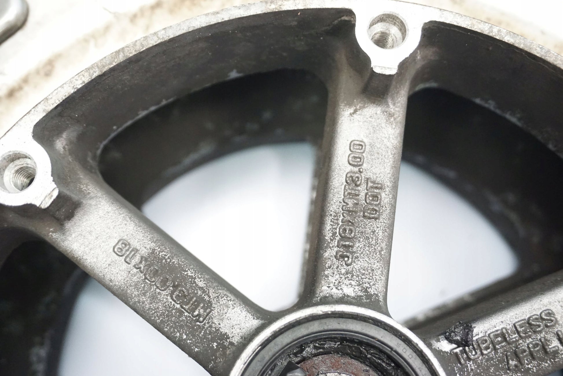 HONDA GL 1500 GOLDWING 82-01 Felge vorne Wheel Vorderrad 5