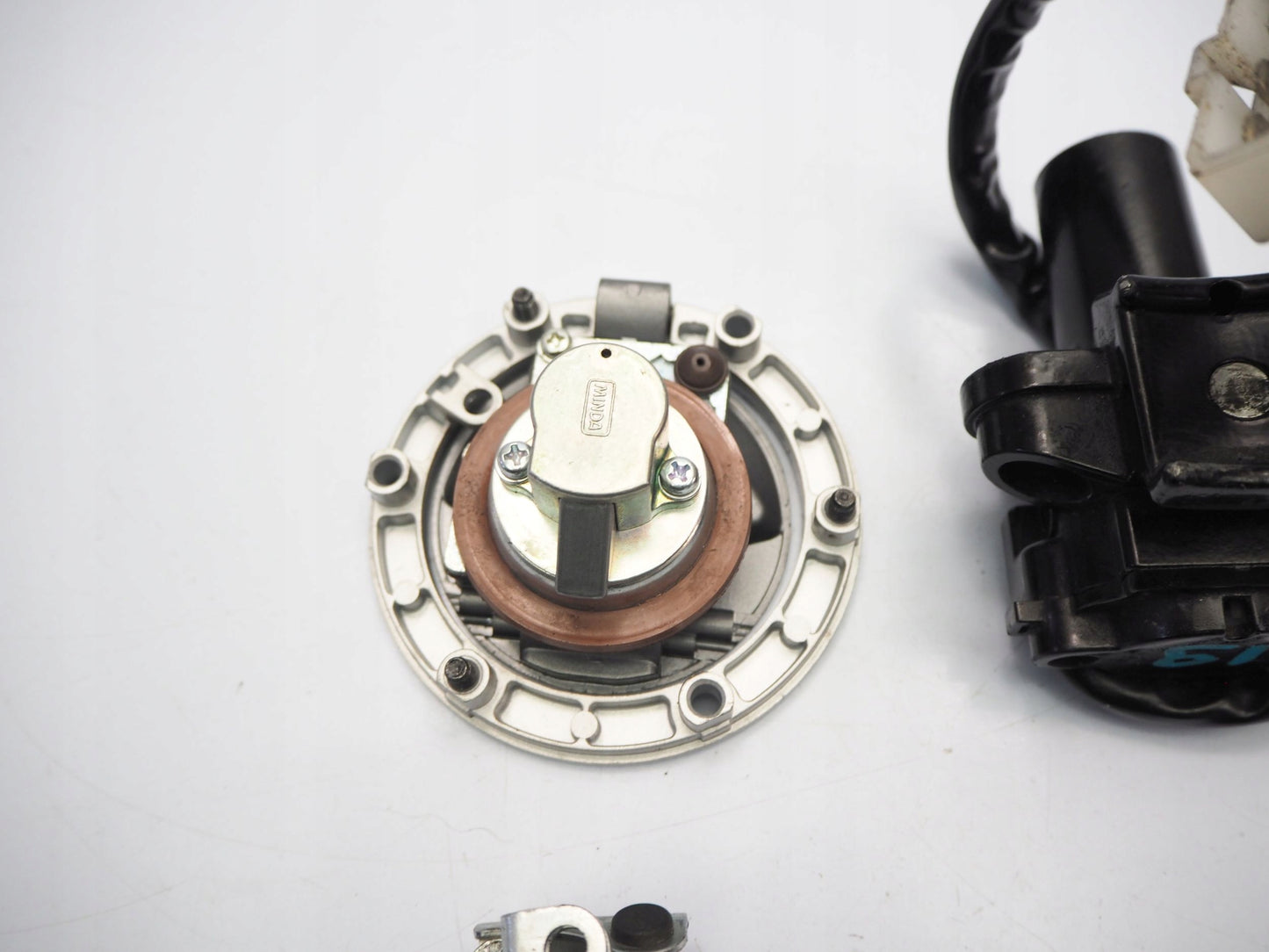 KAWASAKI Z-300 15-18 Schlosssatz Zündschloss Lock Set 4