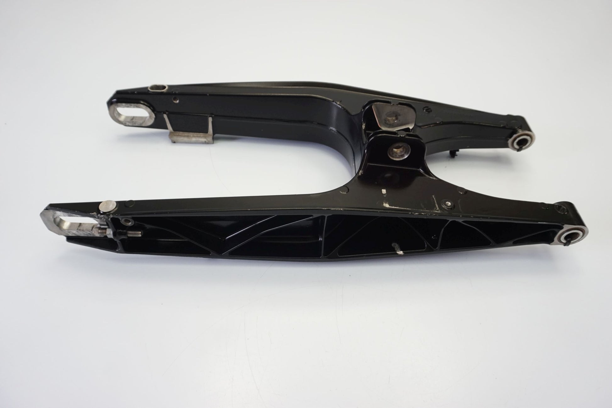 KTM 690 DUKE 12-15 Schwinge Hinterradschwinge swing arm 3