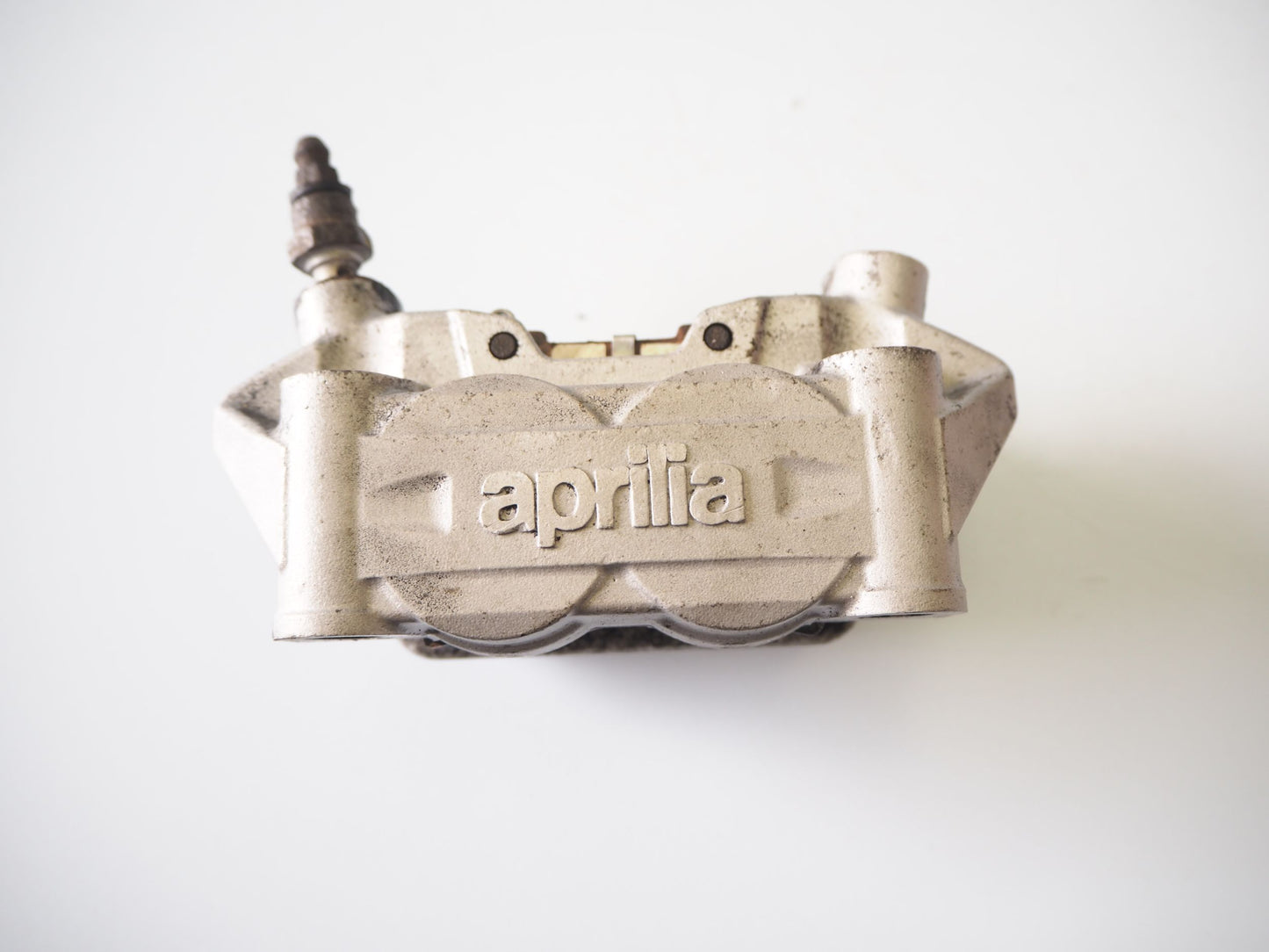 APRILIA MANA 850 07-16 Bremse Bremssattel Bremszange vorne links