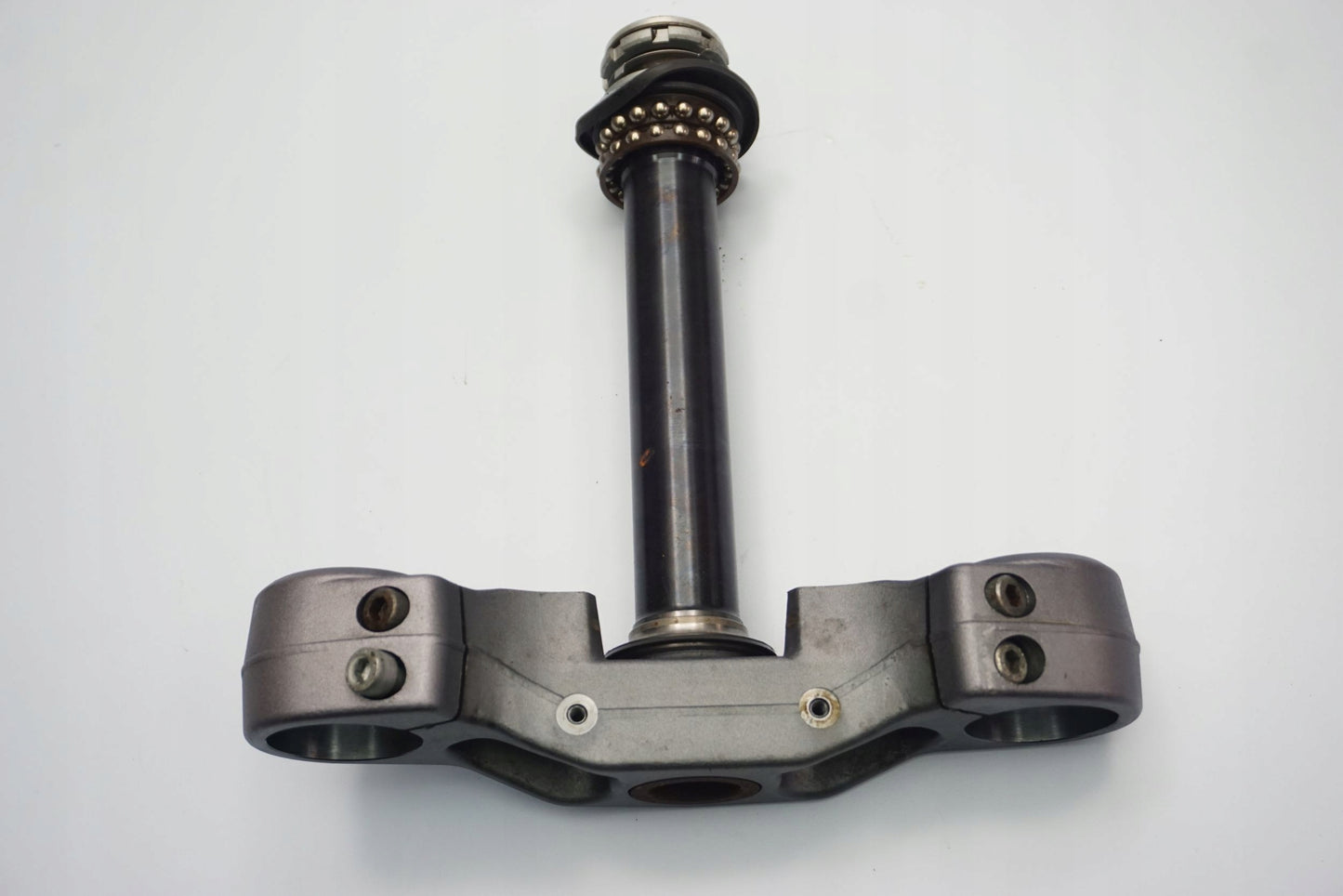 MOTO GUZZI BREVA V 1100 untere Gabelbrücke Triple Clamp unten 5