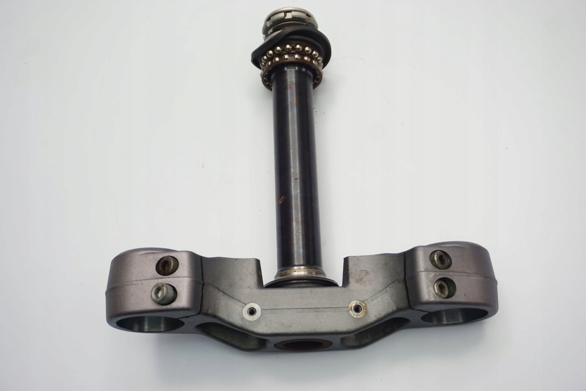 MOTO GUZZI BREVA V 1100 untere Gabelbrücke Triple Clamp unten 5