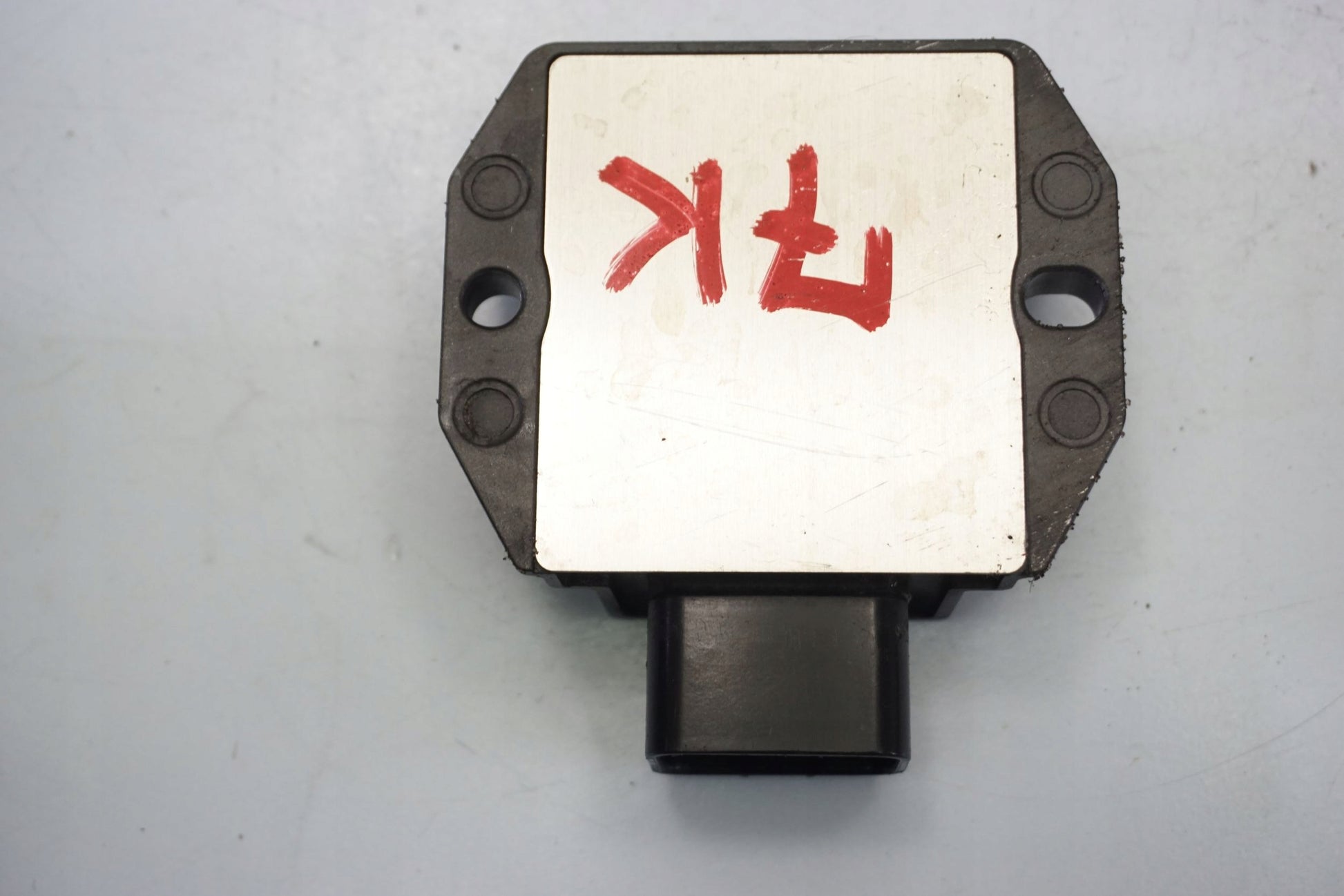 KTM 1290 SUPER DUKE R 17-20 Spannungsregler Gleichrichter Rectifier Voltage Regulator 7