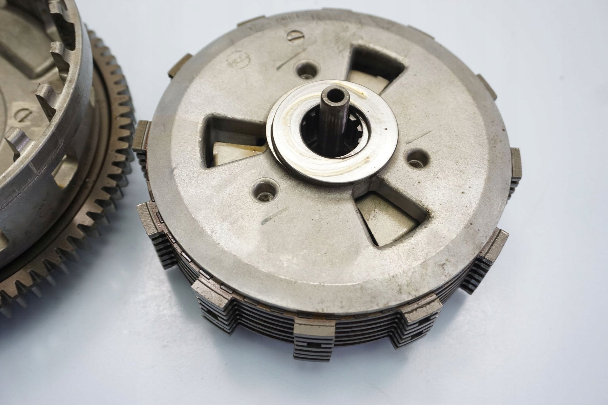 KAWASAKI Z 650 17-19 Kupplung Kupplungskorb Clutch 6