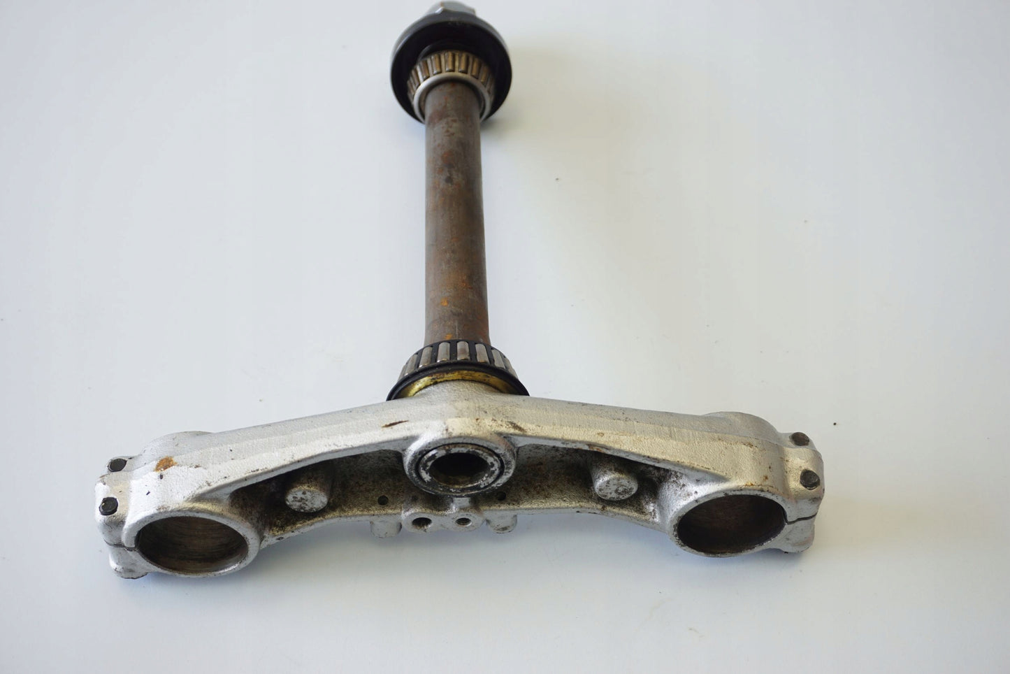 SUZUKI GSX 650 F 08-16 untere Gabelbrücke Triple Clamp unten